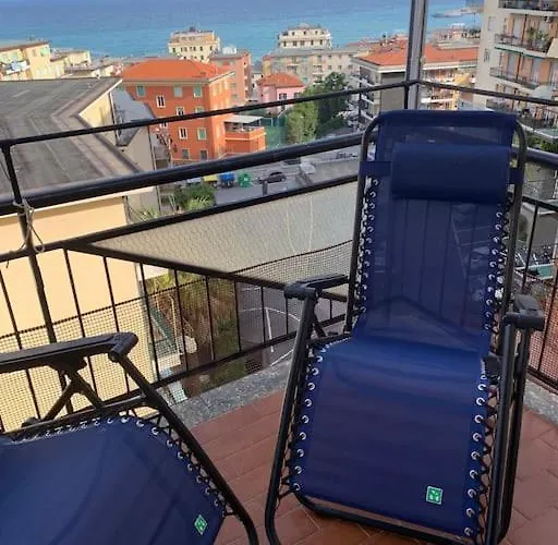 Luminoso Vista Mare, Comodo Διαμέρισμα