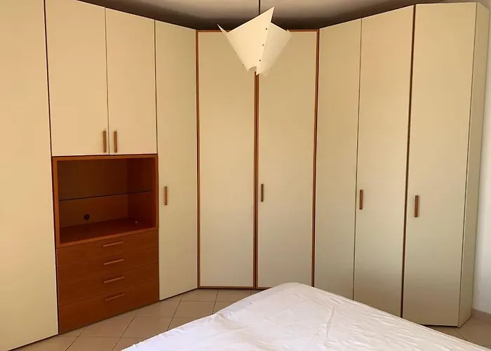 Luminoso Vista Mare, Comodo Διαμέρισμα Varazze