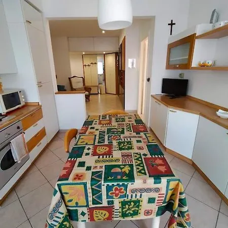 Luminoso Vista Mare, Comodo *